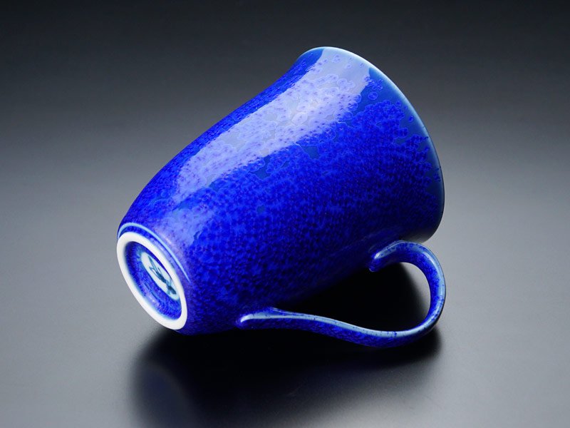 Shinemon Kiln 【Sapphire Anniversary Gift】 Mug “Ruri-Suichaku” (Lapis Water Drop) - Arita Ware