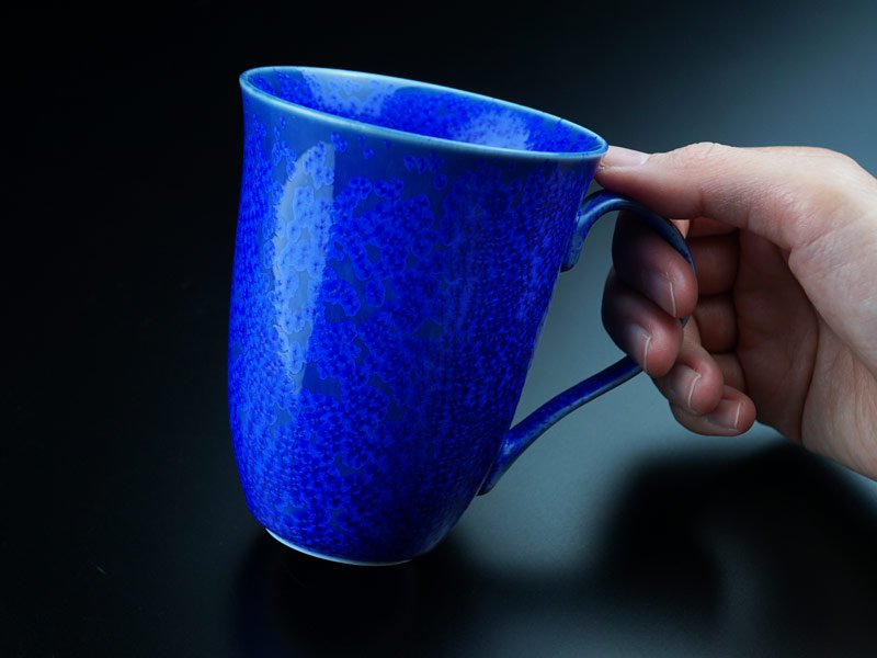 Shinemon Kiln 【Sapphire Anniversary Gift】 Mug “Ruri-Suichaku” (Lapis Water Drop) - Arita Ware