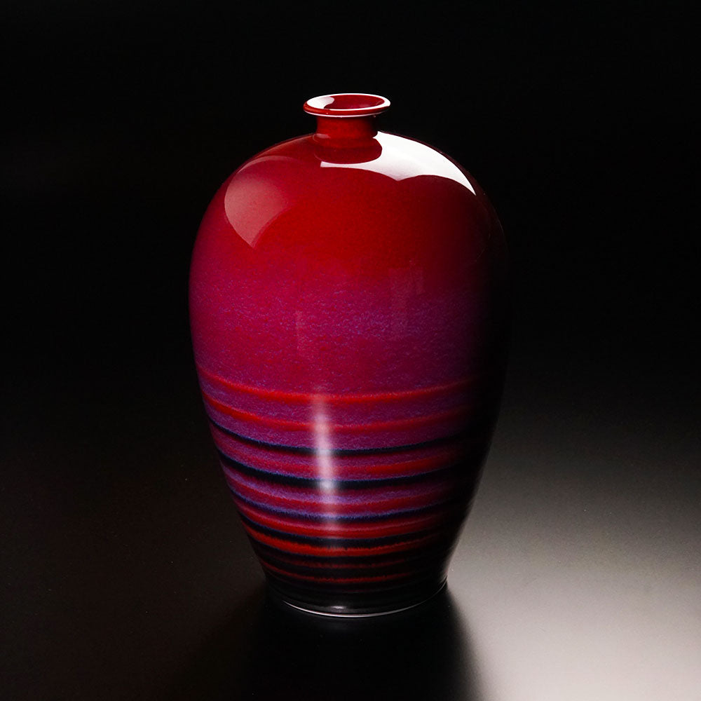 Shinemon Kiln Simon Vase - Arita Ware