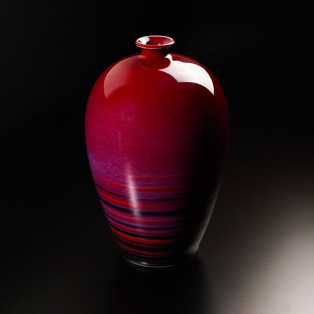 Shinemon Kiln Simon Vase - Arita Ware