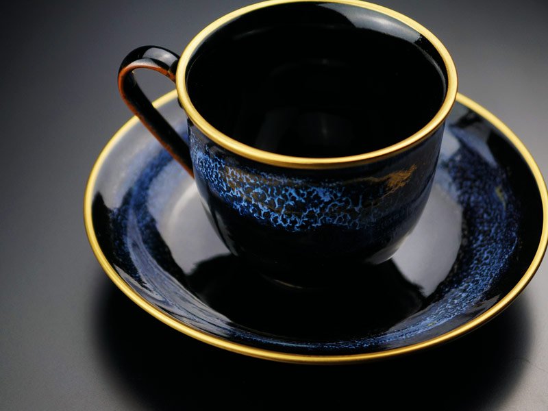 Shinemon Kiln Aoki-Myojo Youkou Gekkou Cup and Saucer Pair - Arita Ware