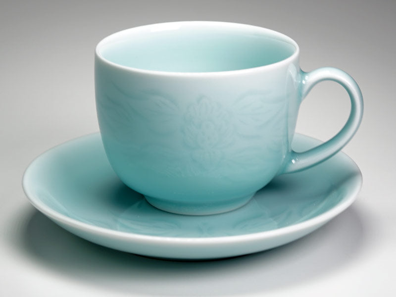Tasse à café en porcelaine bleue et blanche, sculpture de pivoine