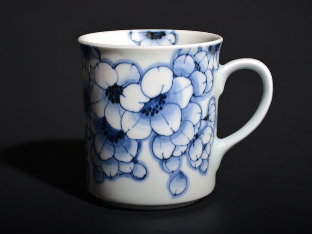 Sojiro Kiln Sometsuke Cherry Blossoms Coffee Cup - Arita Ware